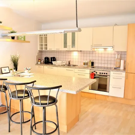Apartment Amazing Big With 4